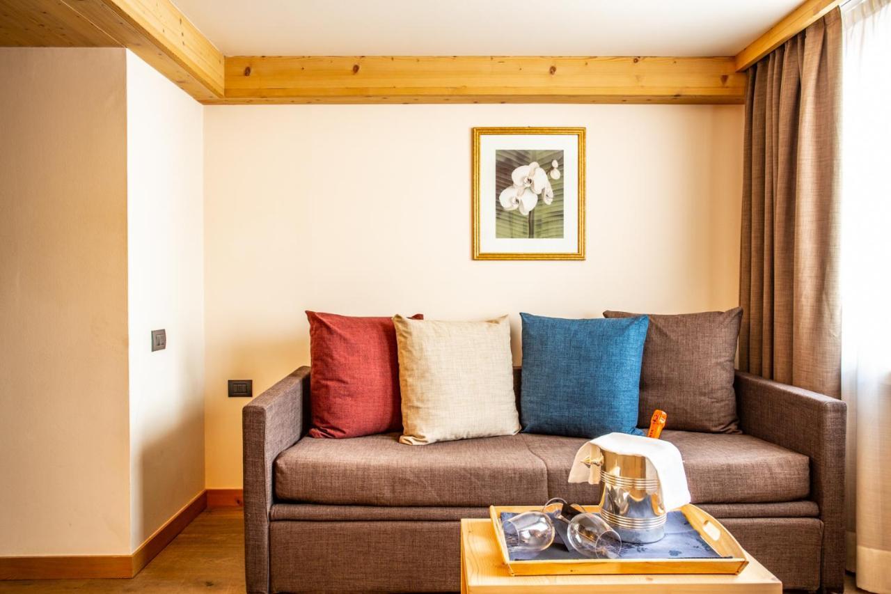 Sertorelli Sporthotel Breuil-Cervinia Exteriör bild