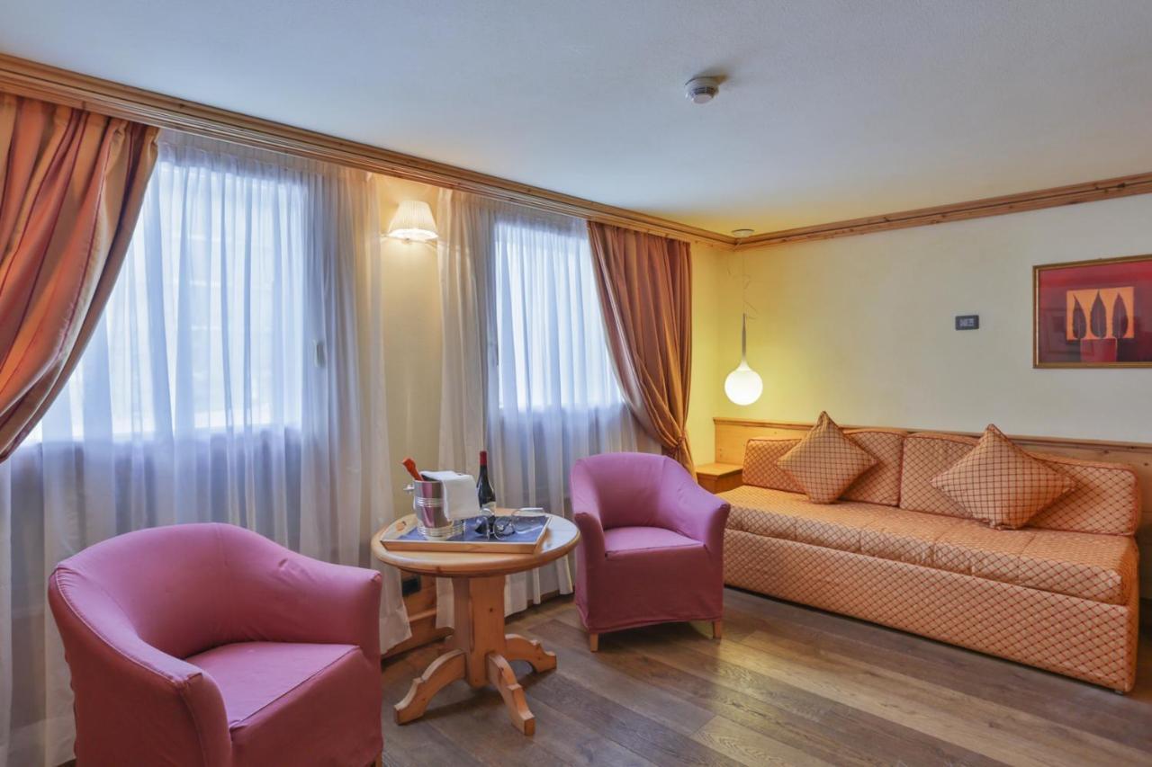 Sertorelli Sporthotel Breuil-Cervinia Exteriör bild