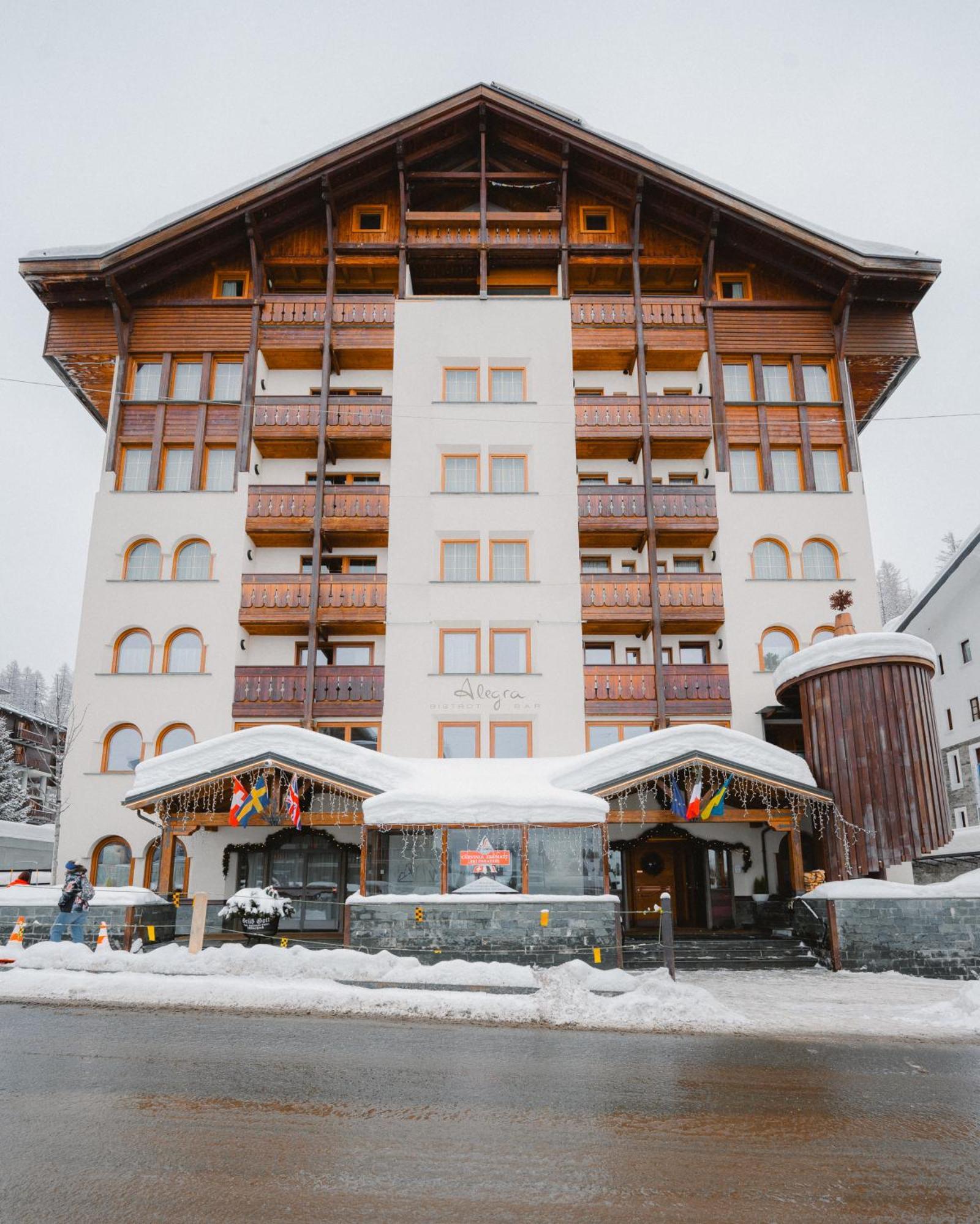 Sertorelli Sporthotel Breuil-Cervinia Exteriör bild
